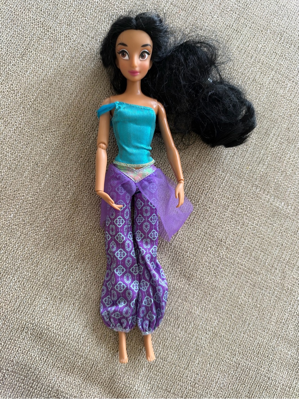 Disney Jasmine singing doll
